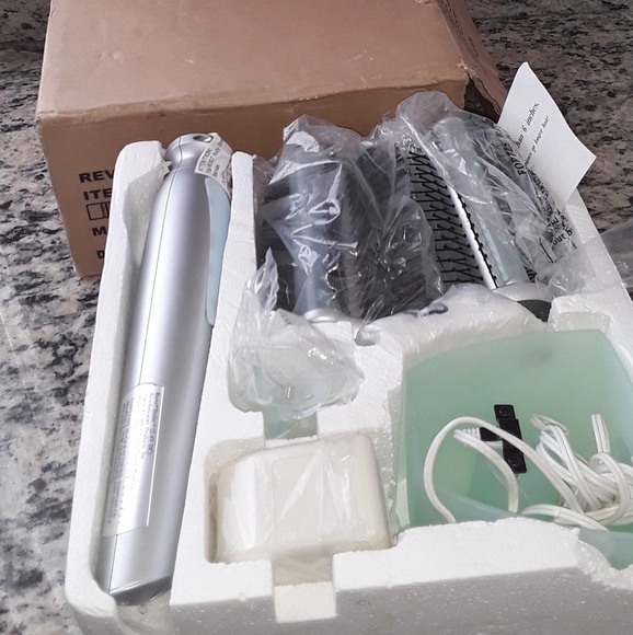 Ravo Secret To Perfect Hair - Picture 6 of 8